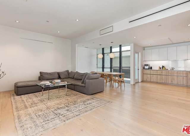 Property at 825 N Kings Rd #16, West Hollywood, CA 90069, 2 beds, 2 baths