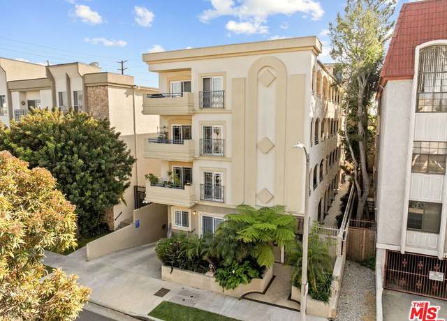 Property at 2045 S Bentley Ave #101, Los Angeles, CA 90025, 3 beds, 2.5 baths
