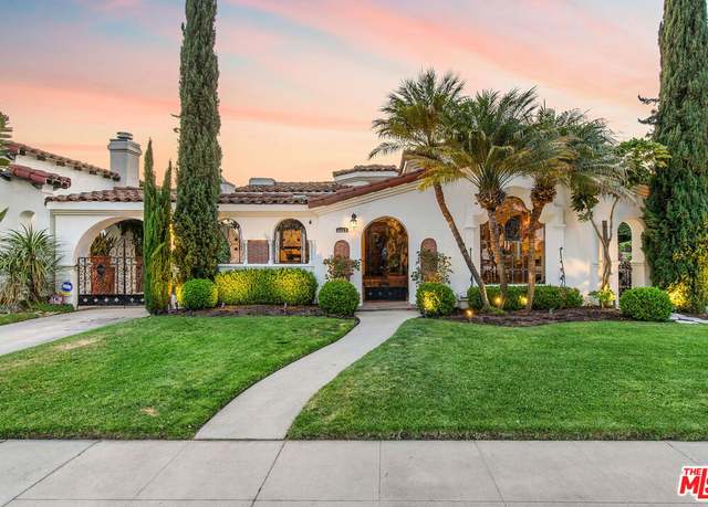 Property at 1127 Alvira St, Los Angeles, CA 90035, 3 beds, 2.5 baths