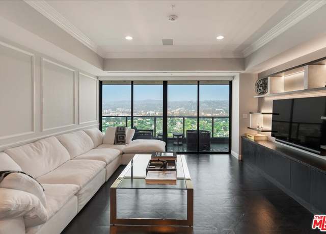 Property at 10490 Wilshire Blvd #2604, Los Angeles, CA 90024, 3 beds, 3.5 baths