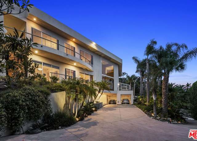 Property at 28177 Rey De Copas Ln, Malibu, CA 90265, 4 beds, 6 baths