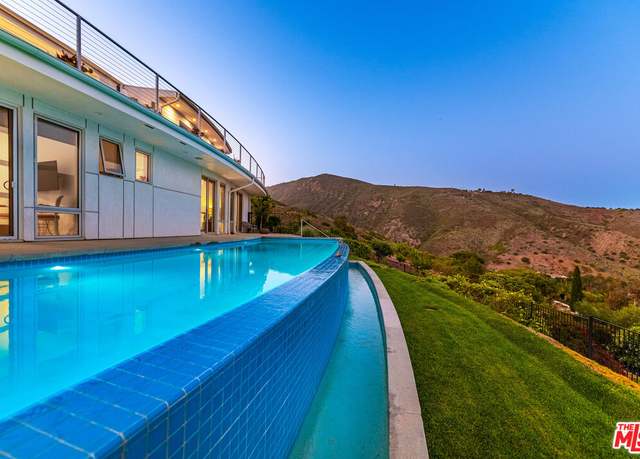 Property at 28405 Via Acero St, Malibu, CA 90265, 8 beds, 8 baths