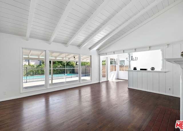 Property at 15519 Huston St, Encino, CA 91436, 3 beds, 2 baths