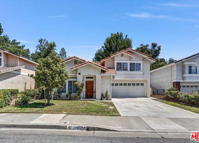 Property at 27632 Kevin Pl, Santa Clarita, CA 91350, 4 beds, 3 baths