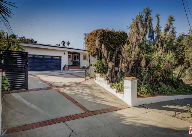 Property at 3049 Laurel Canyon Blvd, Studio City, CA 91604, 3 beds, 2 baths
