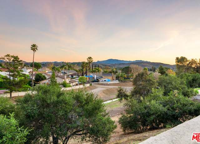 Property at 3086 Indian Mesa Dr, Thousand Oaks, CA 91360, 5 beds, 3 baths