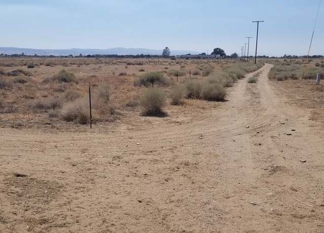 Property at 75 W Avenue D-12, Lancaster, CA 93536