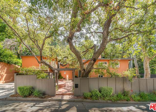 Property at 5646 Valley Oak Dr, Los Angeles, CA 90068, 5 beds, 4 baths