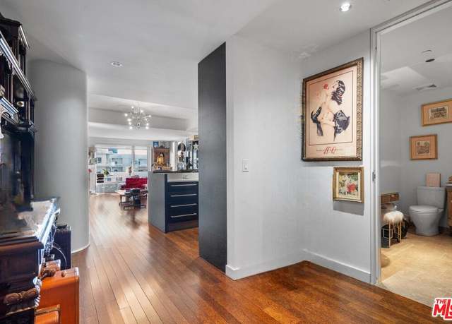 Property at 6250 Hollywood Blvd Unit 11J, Los Angeles, CA 90028, 1 bed, 2 baths