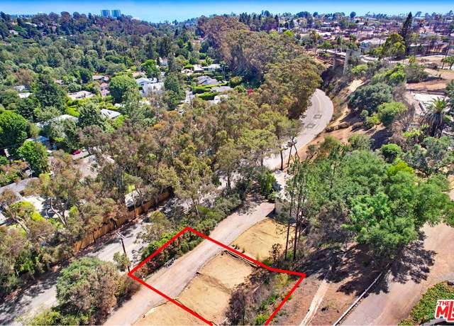 Property at 14517 W Sunset Blvd, Pacific Palisades, CA 90272