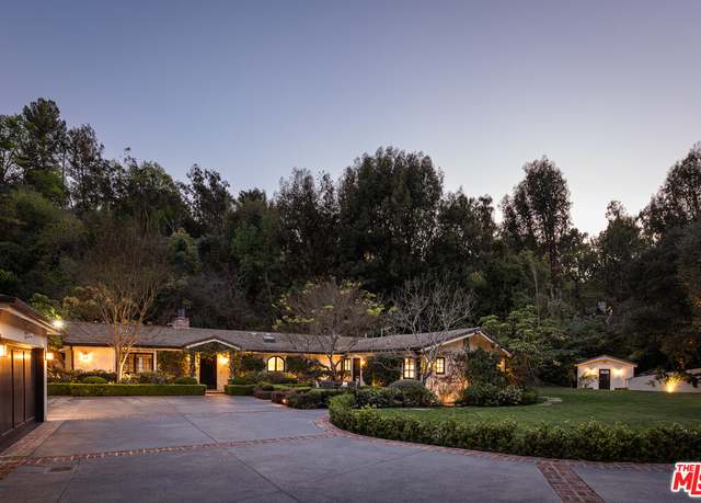 Property at 7692 Woodrow Wilson Dr, Los Angeles, CA 90046, 4 beds, 4 baths