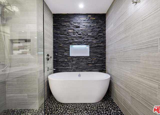 Property at 1616 Granville Ave #202, Los Angeles, CA 90025, 2 beds, 2 baths