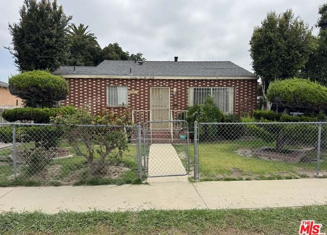 Property at 14422 S Butler Ave, Compton, CA 90221, 2 beds, 1 bath