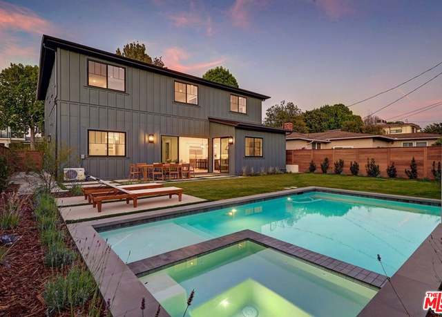 Property at 7733 Henefer Ave, Los Angeles, CA 90045, 4 beds, 4.5 baths