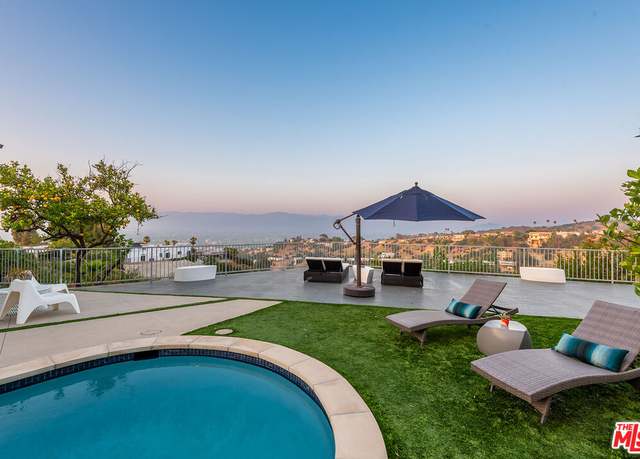 Property at 14652 Deervale Pl, Sherman Oaks, CA 91403, 3 beds, 2 baths