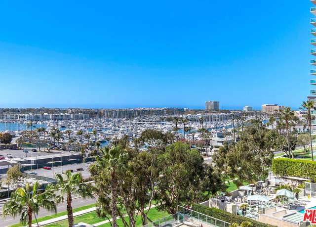 Property at 13600 Marina Pointe Dr #812, Marina Del Rey, CA 90292, 2 beds, 2.5 baths