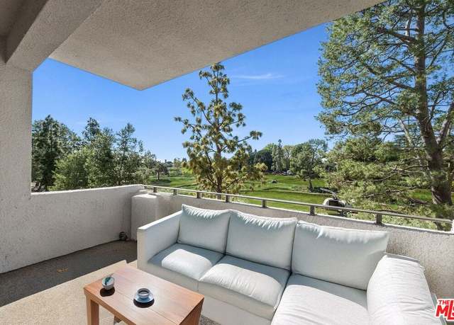 Property at 641 Wilcox Ave Unit 2C, Los Angeles, CA 90004, 2 beds, 3 baths