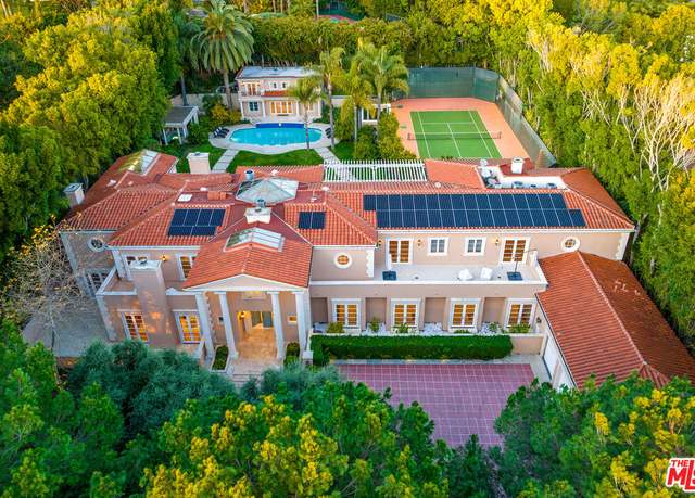 Property at 407 Robert Ln, Beverly Hills, CA 90210, 9 beds, 12.5 baths