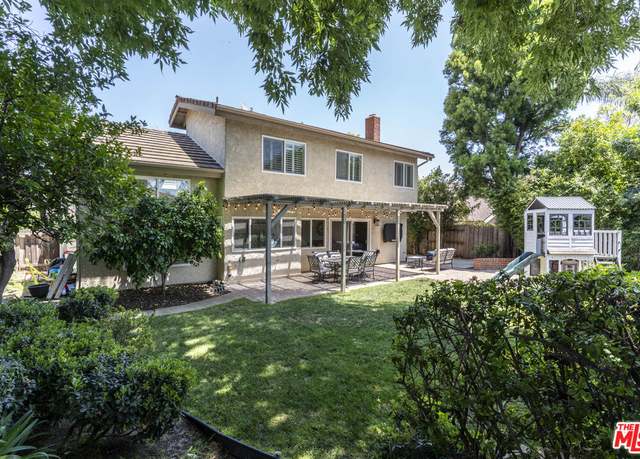 Property at 212 Cedar Heights Dr, Thousand Oaks, CA 91360, 4 beds, 2.5 baths