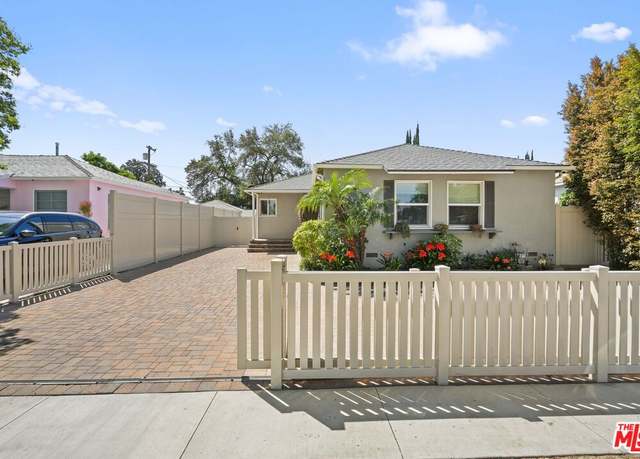 Property at 17540 Lemay St, Lake Balboa, CA 91406, 3 beds, 2 baths