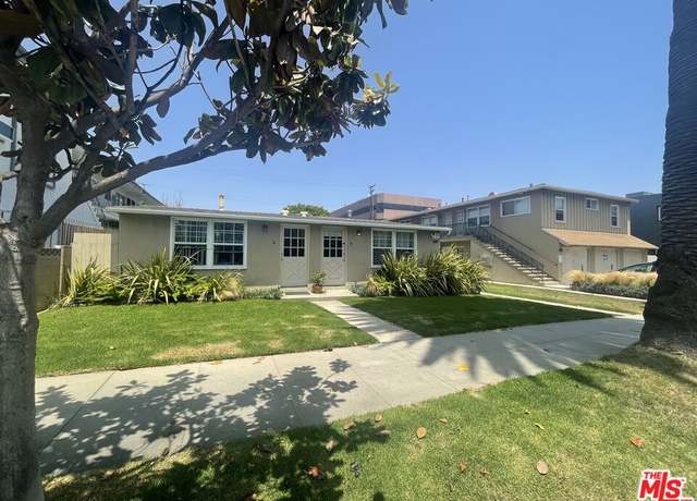 Property at 1437 9th St, Santa Monica, CA 90401, 18 beds, 16 baths