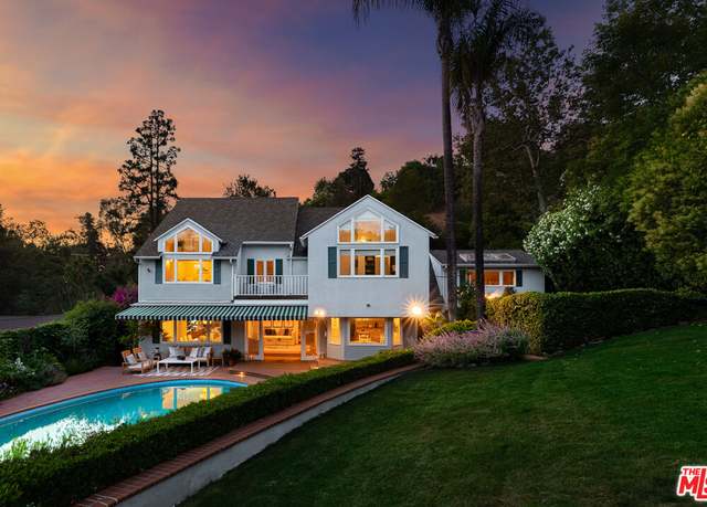 Property at 11818 Laurel Hills Rd, Studio City, CA 91604, 6 beds, 4 baths