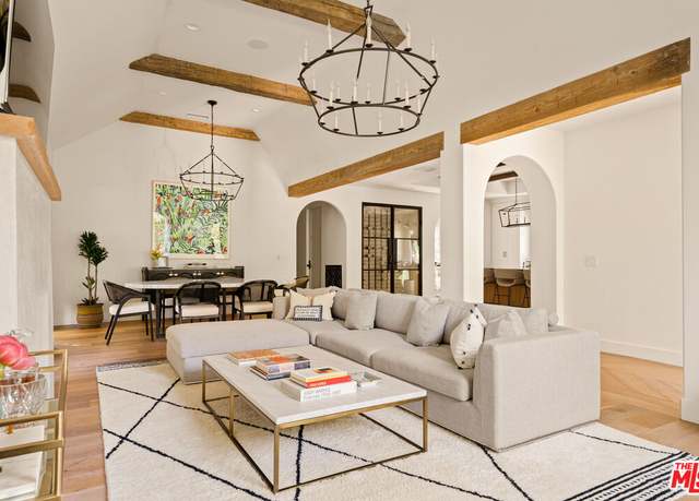 Property at 459 N Crescent Heights Blvd, Los Angeles, CA 90048, 4 beds, 3 baths