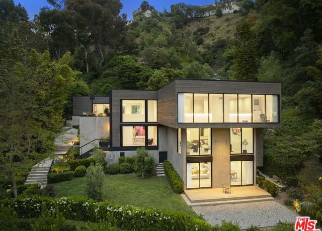 Property at 10542 Fontenelle Way, Los Angeles, CA 90077, 6 beds, 7 baths
