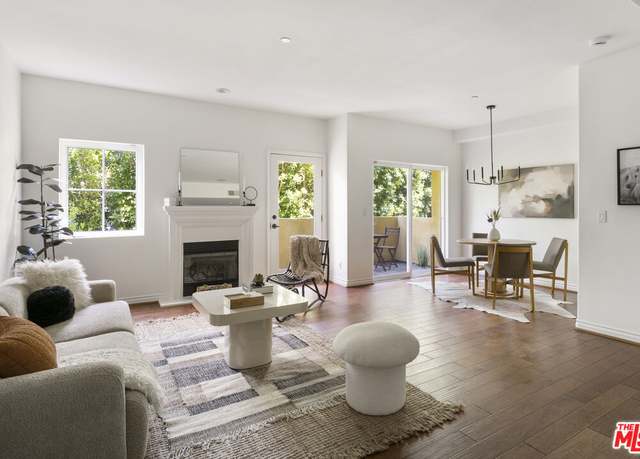 Property at 12449 Kling St #101, Studio City, CA 91604, 2 beds, 2.5 baths