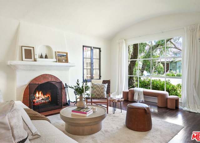 Property at 2218 Pearl St, Santa Monica, CA 90405, 3 beds, 1.5 baths