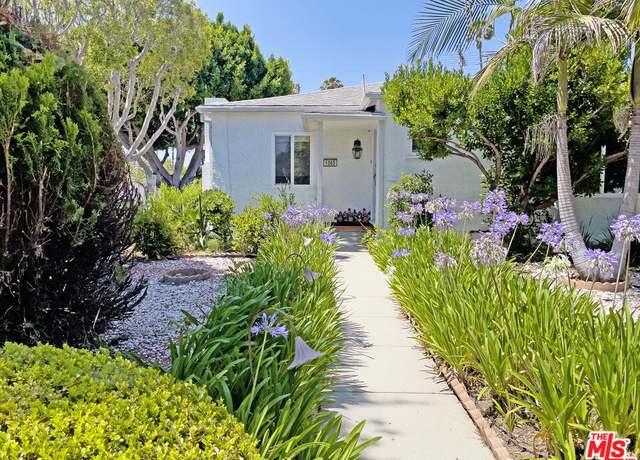 Property at 1060 22nd St, Santa Monica, CA 90403, 2 beds, 2 baths
