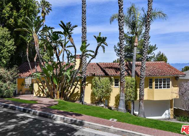 Property at 15201 Del Gado Dr, Sherman Oaks, CA 91403, 4 beds, 3 baths