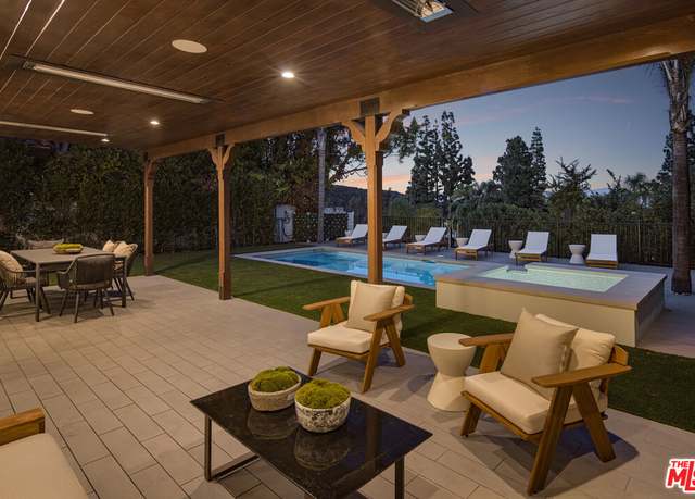 Property at 12643 Promontory Rd, Los Angeles, CA 90049, 4 beds, 5 baths