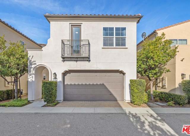 Property at 21749 Bene Dr, Santa Clarita, CA 91350, 3 beds, 3 baths