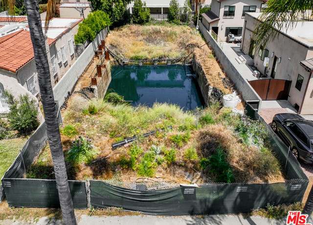 Property at 340 N Edinburgh Ave, Los Angeles, CA 90048