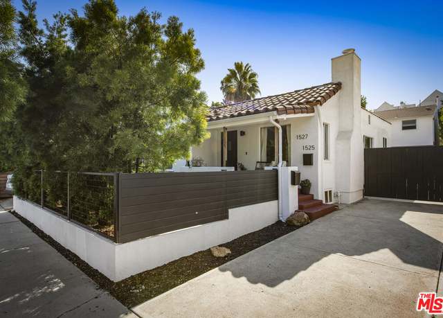 Property at 1525 Carmona Ave, Los Angeles, CA 90019, 3 beds, 4 baths