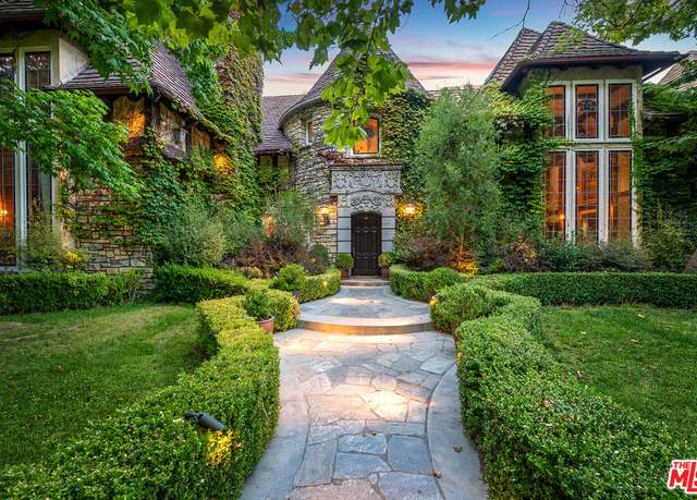 Property at 1460 Moraga Dr, Los Angeles, CA 90049, 6 beds, 8 baths