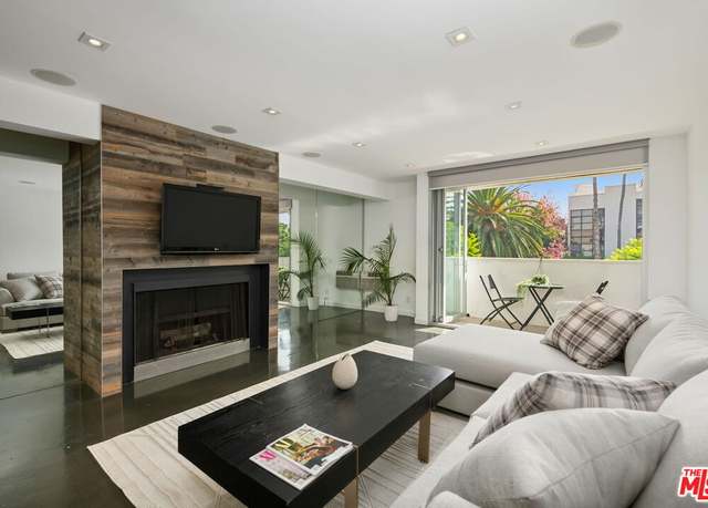 Property at 11645 Montana Ave #103, Los Angeles, CA 90049, 1 bed, 1 bath