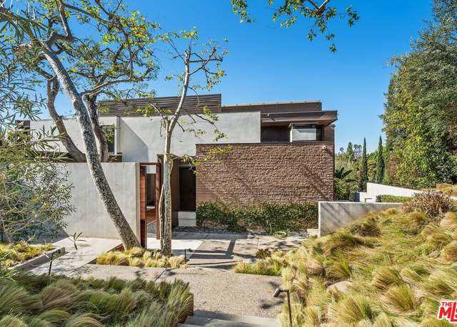 Property at 1005 Elden Way, Beverly Hills, CA 90210, 5 beds, 6 baths