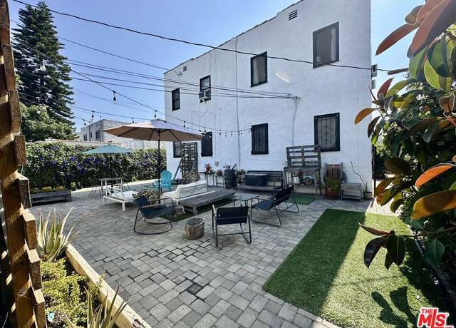 Property at 337 N Spaulding Ave, Los Angeles, CA 90036, 8 beds, 4 baths