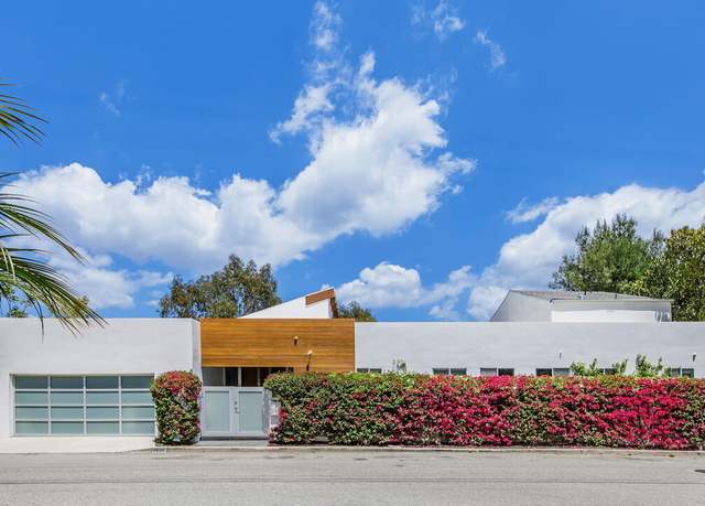 Property at 2600 Carman Crest Dr, Los Angeles, CA 90068, 4 beds, 4 baths
