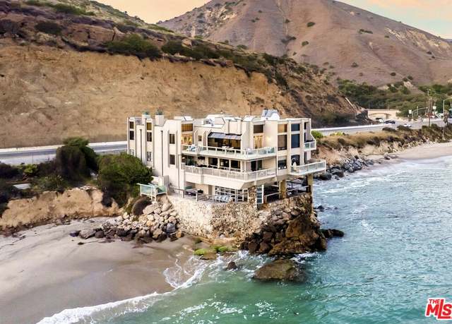 Property at 26174 Pacific Coast Hwy, Malibu, CA 90265, 3 beds, 2 baths