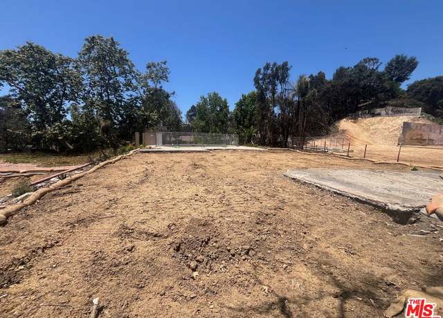 Property at 919 Bienveneda Ave, Pacific Palisades, CA 90272