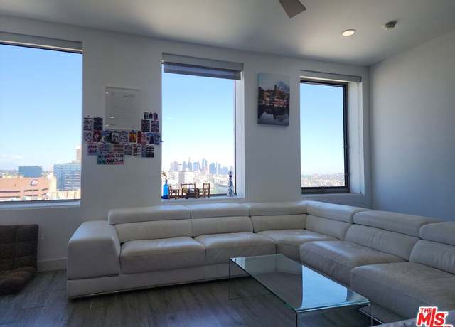 Property at 3810 Wilshire Blvd #1706, Los Angeles, CA 90010, 1 bed, 1 bath