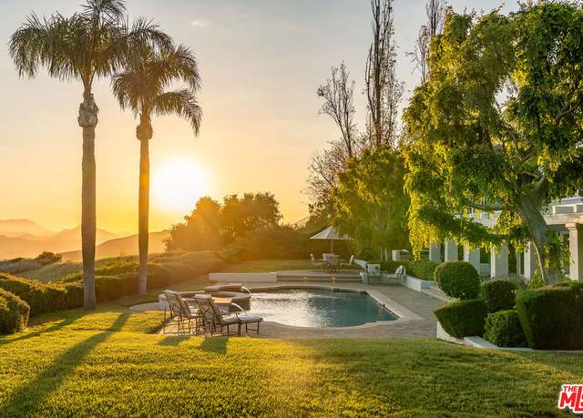 Property at 3011 Mountain Park Dr, Calabasas, CA 91302, 5 beds, 4 baths