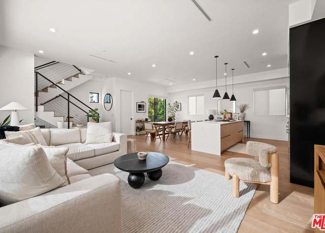 Property at 1444 Hi Point St, Los Angeles, CA 90035, 3 beds, 2.5 baths