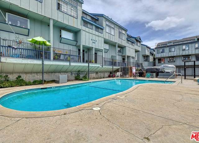 Property at 9336 Van Nuys Blvd #43, Panorama City, CA 91402, 2 beds, 2 baths