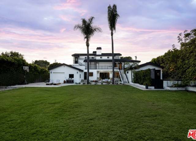 Property at 29328 Heathercliff Rd, Malibu, CA 90265, 6 beds, 5.5 baths