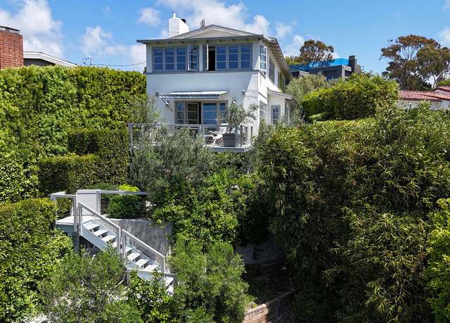 Property at 271 Amalfi Dr, Santa Monica, CA 90402, 2 beds, 2.5 baths
