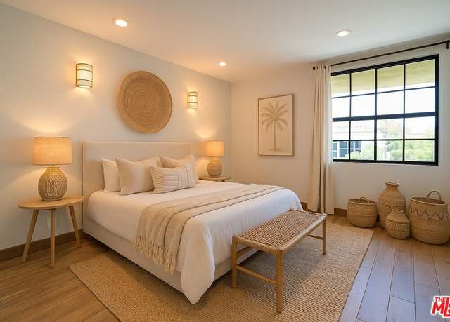 Property at 740 N Kings Rd #201, West Hollywood, CA 90069, 1 bed, 1 bath